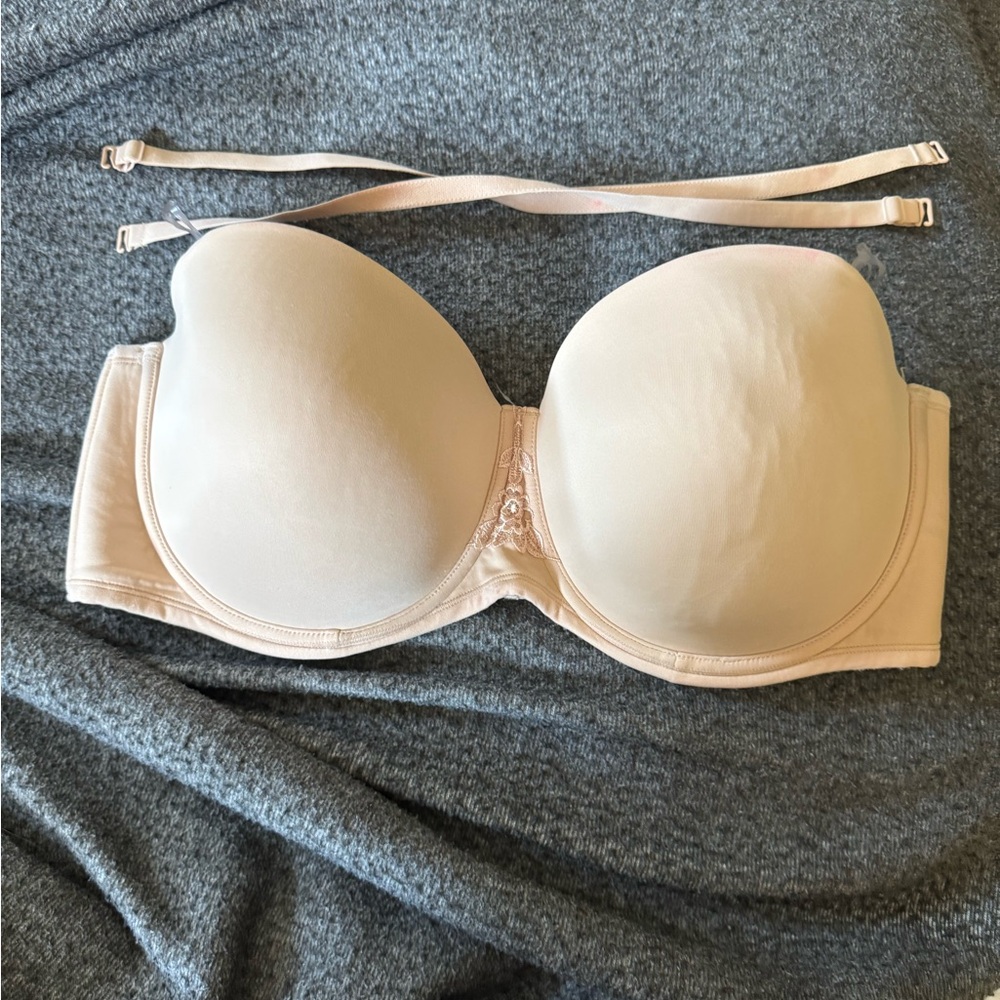 Vanity Fair Beauty Back Smoothing nude Strapless Bra 4 way convertible 44D